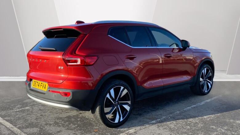 Volvo XC40 2.0 B3P Ultra Dark 5dr Auto Petrol Estate
